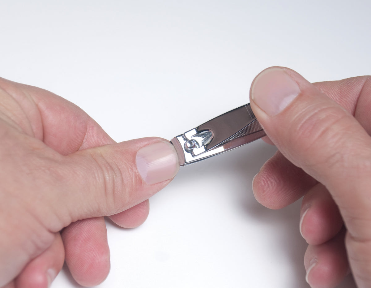 Fingernail Clipper